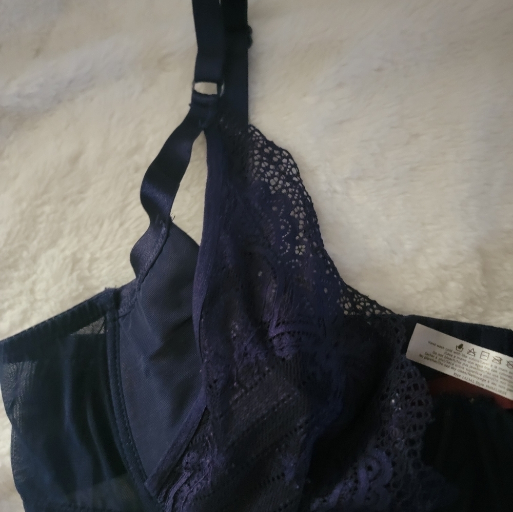 Adore Me Black Bra Intimates & Sleepwear - Picture 2 of 6